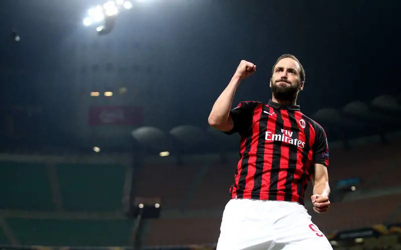 Milan-Chelsea, che intrigo di mercato: scambio Higuain-Morata