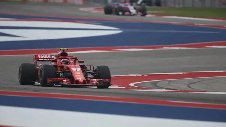 Capolavoro Raikkonen: festeggia il "suo" titolo congelando Hamilton