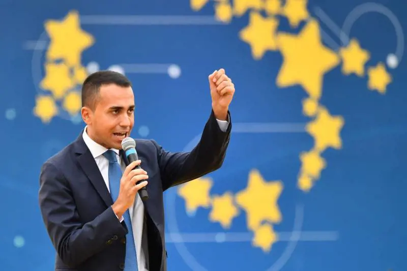 Il Paese non cresce: +0,1% Fornero e sussidi 5s a rischio