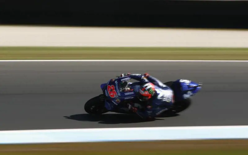 Motogp, Australia: Vinales vince davanti a Iannone e Dovizioso. Ritiro per Marquez