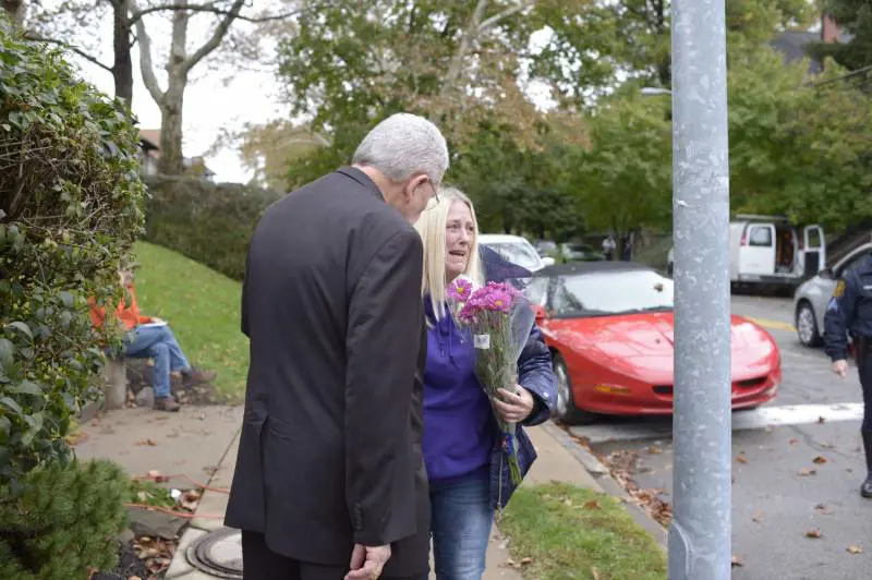 Pittsburgh, la famiglia di una vittima rifiuta l'incontro con Trump