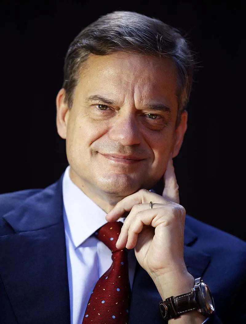 Lorenzo Bini Smaghi: "Il governo corre diritta contro il muro"