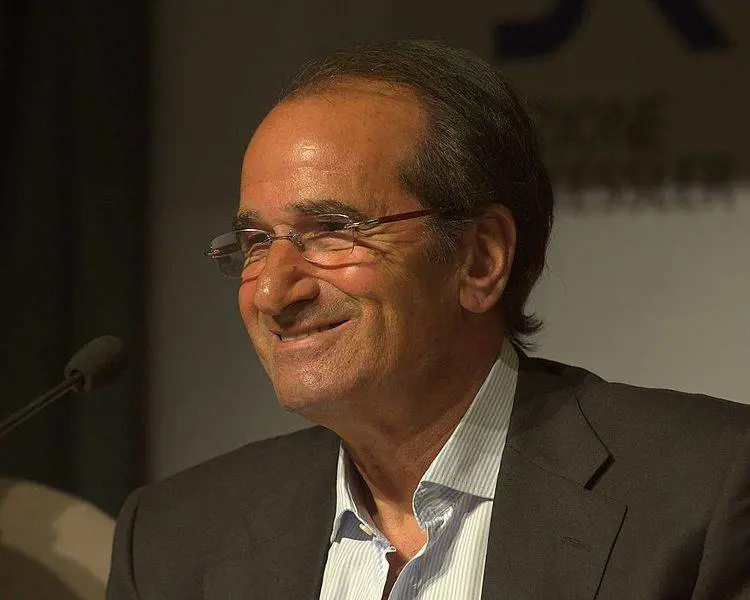L'accusa di Fitoussi: "La Commissione farebbe bene a tacere"