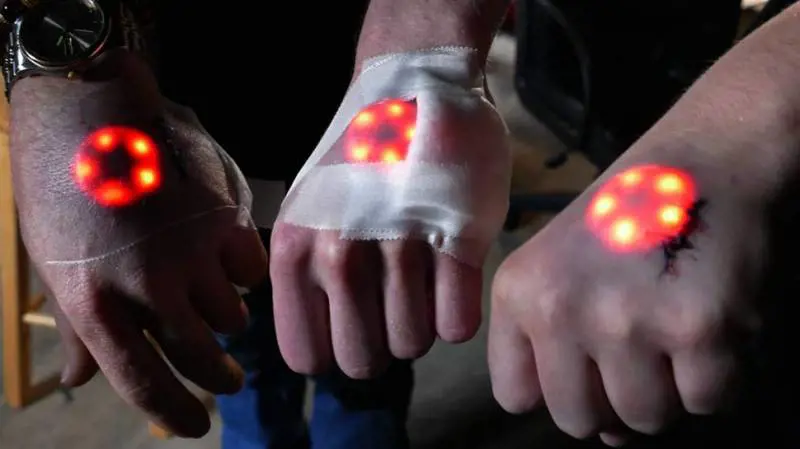 Iniziata l'era del biohacking: "100mila persone hanno un chip sottopelle"