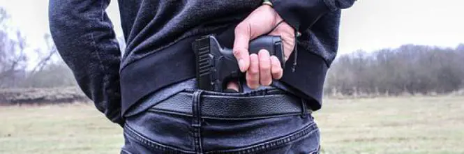 Foggia, tentata rapina in una pizzeria tra sangue e paura