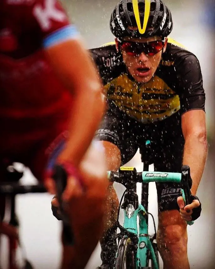 Storie ed eroi in "borraccia". Il ciclismo non è un'utopia