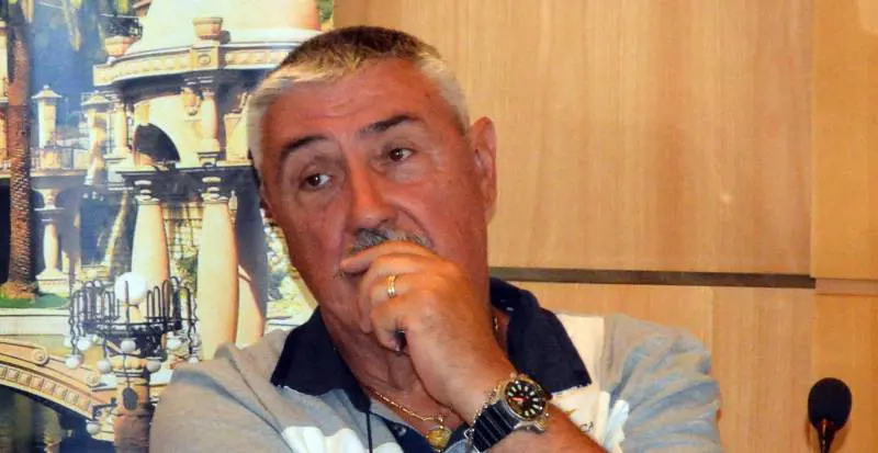 Svaligiata villa sindaco leghista, ladri portano via pistola e contanti