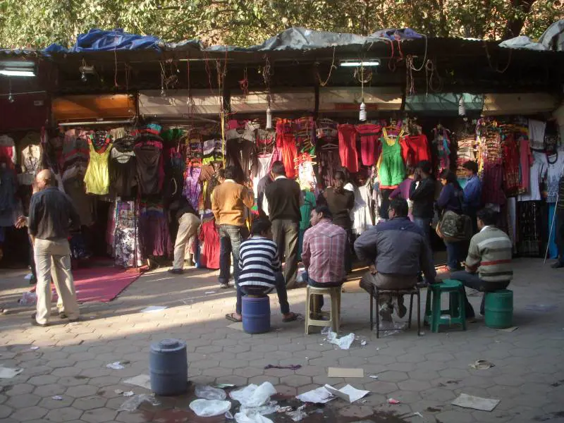 Delhi e il fascino disordinato della sua umanità