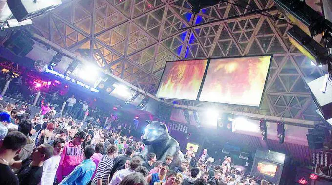 La discoteca Cocoricò non ci sta: valanga di soldi raccolti per riaprire