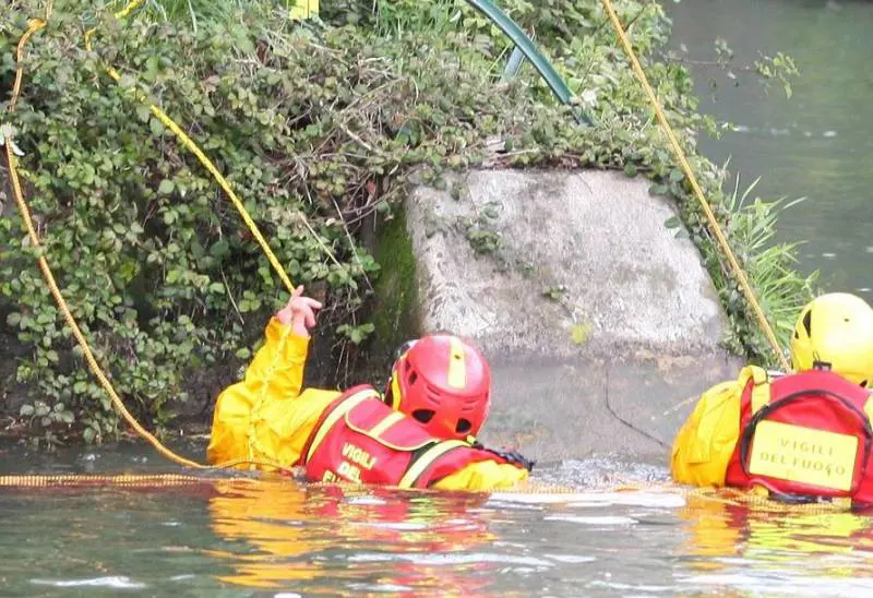 Straniero 18enne annega nel Lago di Como: la Caritas raccoglie fondi per rimpatriare la salma