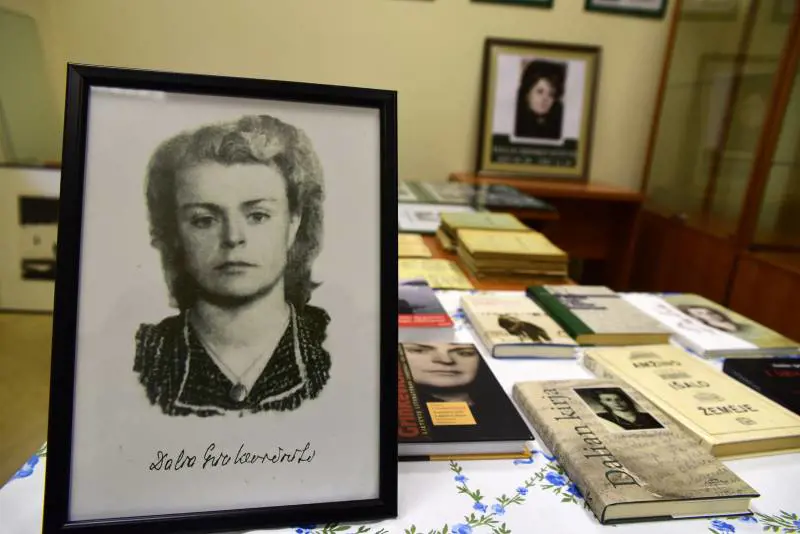 Il museo di Šilalė, piccola cittadina nel cuore della Lituania, ospita una intera area dedicata a Dalia Grinkevičiūtė. Simbolo dei deportati nel Mar di Laptev.