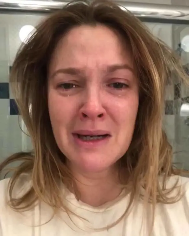 Il messaggio di Drew Barrymore: "Ricominciamo"