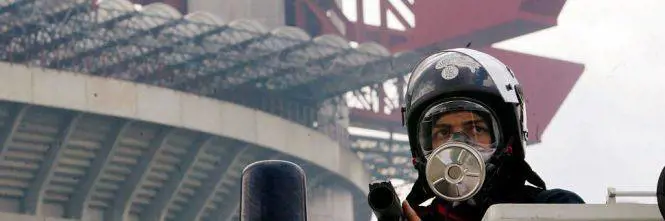 Inter-Napoli, accoltellamenti e investimenti fuori da San Siro