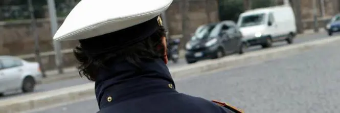 Torino, caccia al pirata della strada che ha investito coppia di anziani