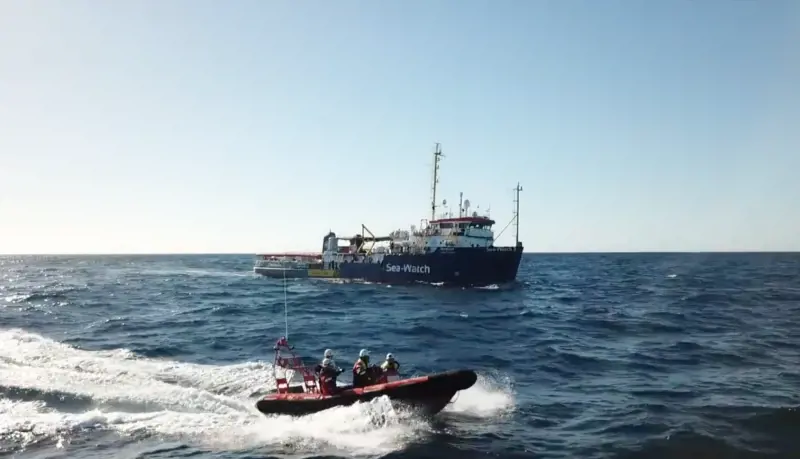 Migranti, le Ong ora dettano l'ultimatum: "Fateli sbarcare entro fine 2018"