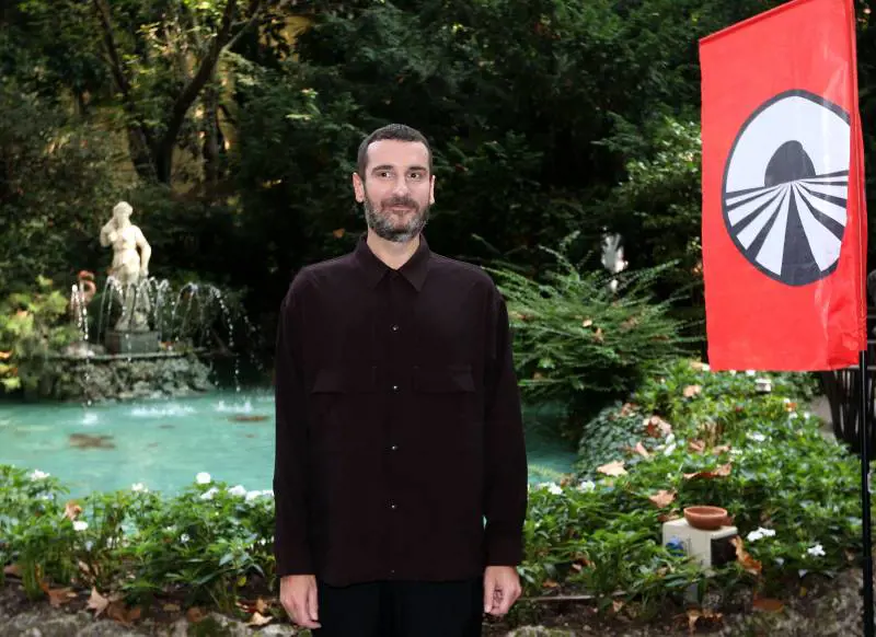 Costantino della Gherardesca: "Troppe notizie non vere! Non mi hanno silurato dalla Rai"