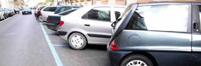 Roma, batosta strisce blu in centro: raddoppiate le tariffe