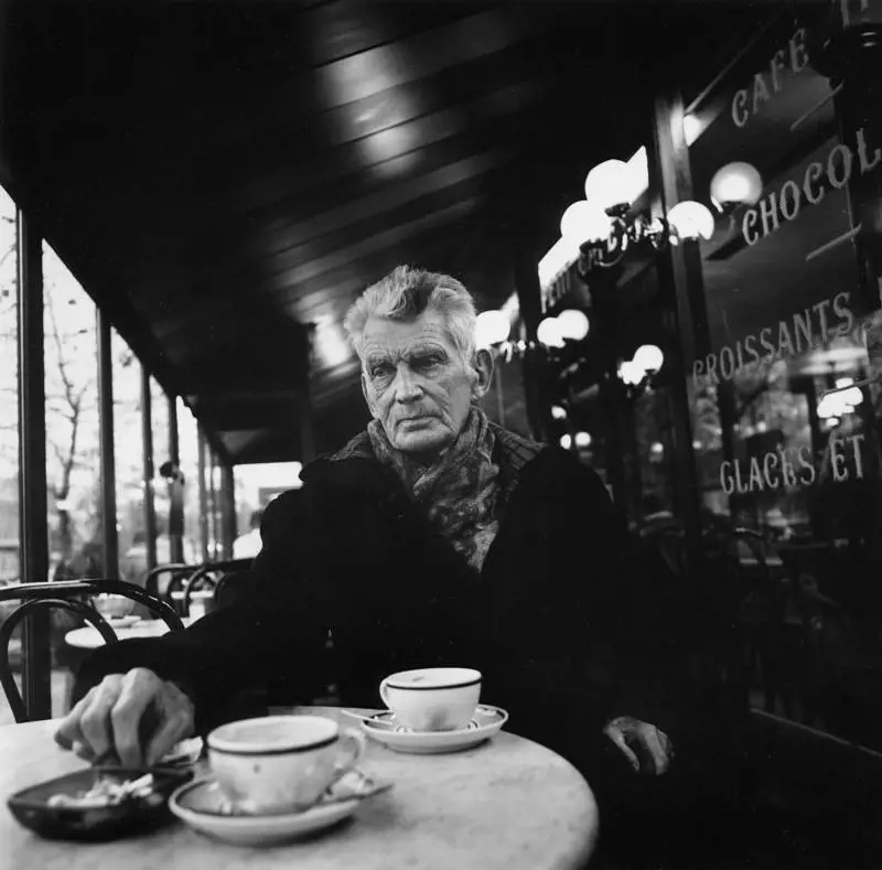 Permunian da solo Con Beckett e Ionesco...