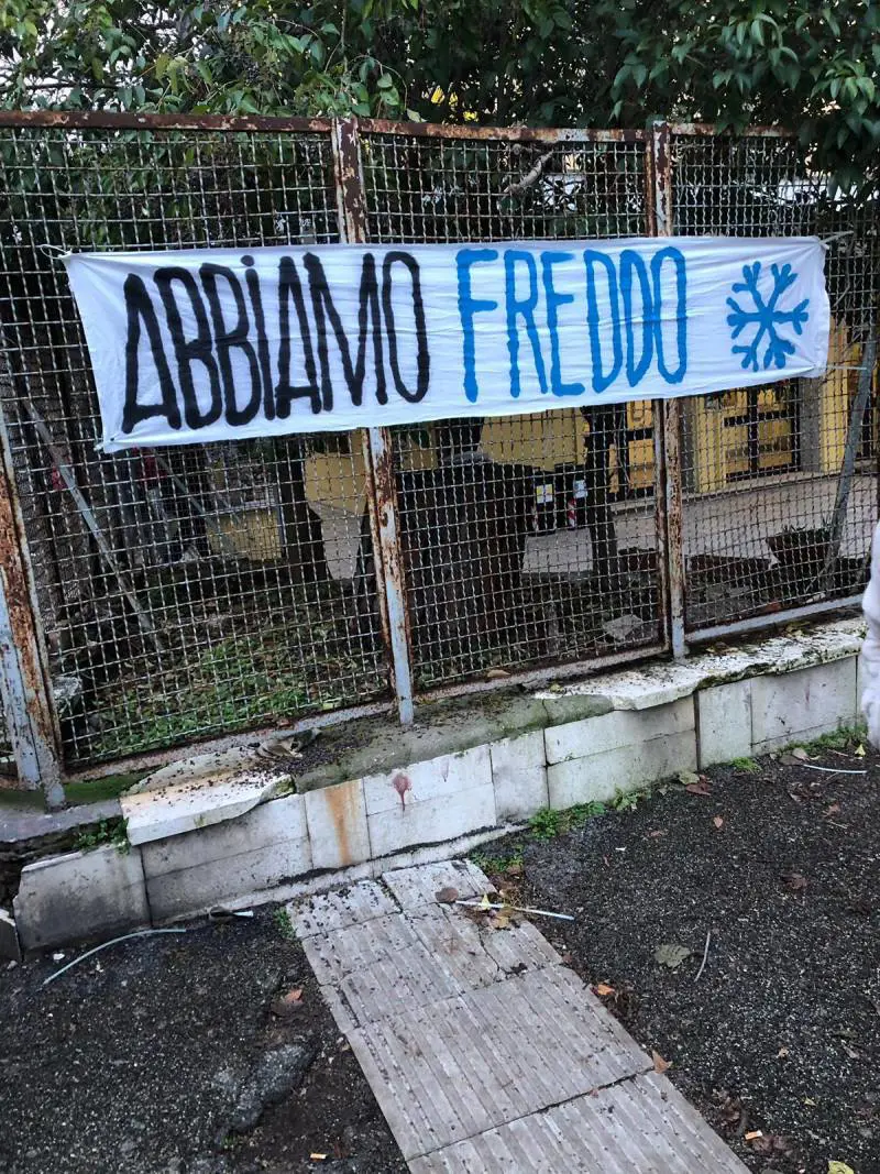 Roma, 120 scuole al freddo: in aula arrivano le stufette