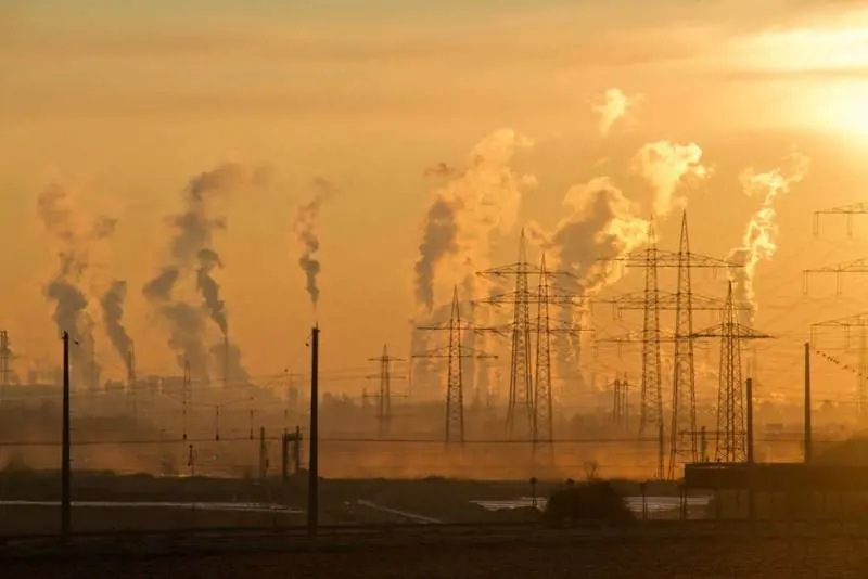 Usura pneumatici, freni e asfalto dannosa quanto gas di scarico