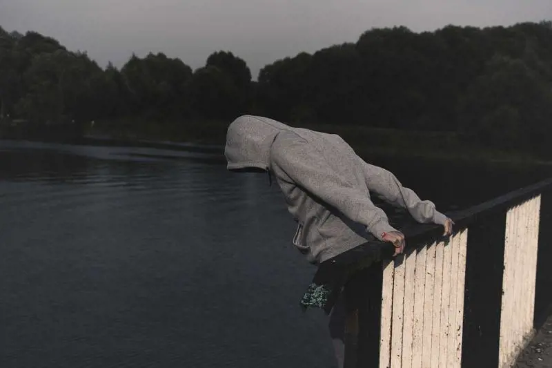 Un altro suicidio per motivi economici: sono 1000 in sette anni