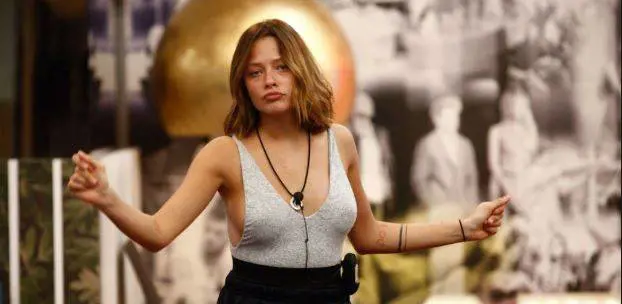 Silvia Provvedi smentisce Corona: "Storia con Fedez? Non è vero nulla"