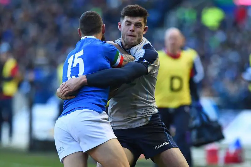 L'Italia riparte con il solito scivolone