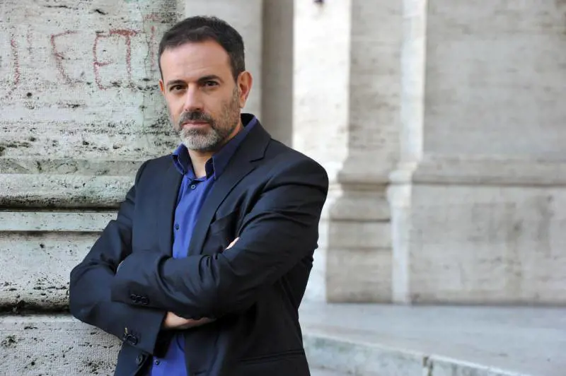 Fausto Brizzi ospite a Verissimo: "È stato un anno complicato"