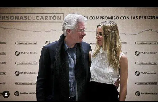 Richard Gere padre a 69 anni: la moglie Alejandra Silva ha partorito
