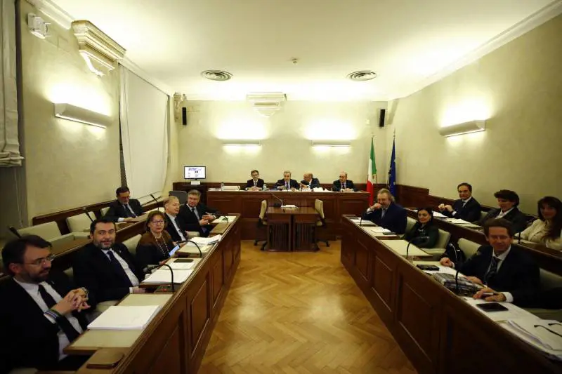 Diciotti, la Giunta vota per il no al processo