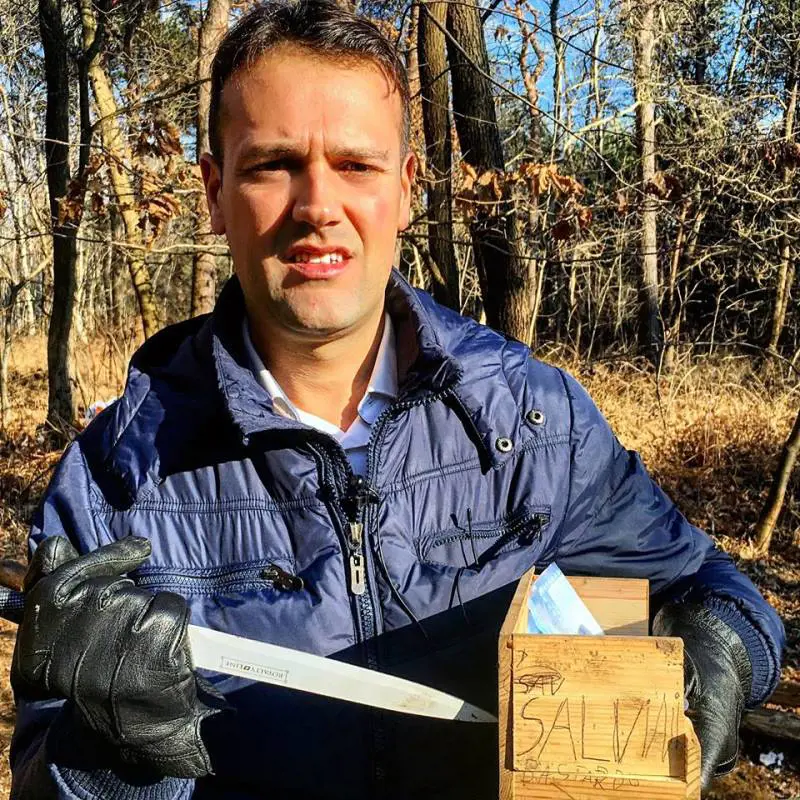 Pusher in fuga a parco Groane appiccano incendio: "Salvini bastardo"