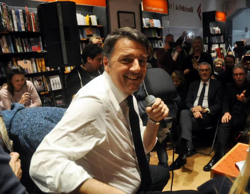 Matteo Renzi alla Feltrinelli di Palermo