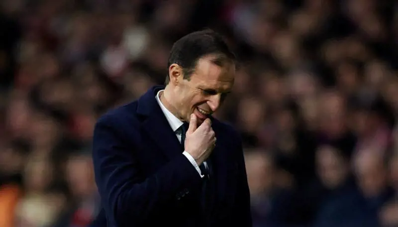 Allegri spegne i social: chiusi tutti i suoi profili ufficiali