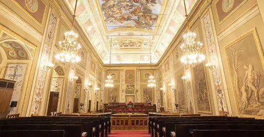 Affitti, rimborsi e spese accessorie quanto è difficile restituire lo stipendio di onorevole