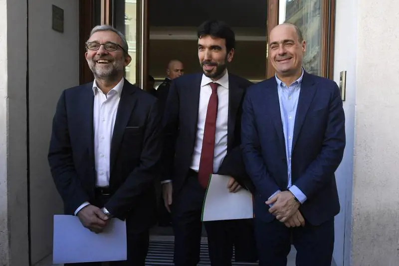Le primarie addormentano anche Lui