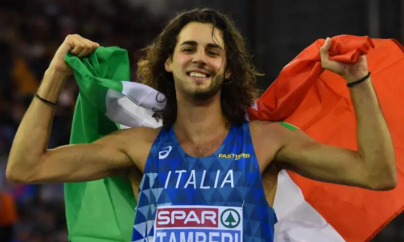 Tamberi salta oltre la crisi. L'Italia ritrova il suo oro