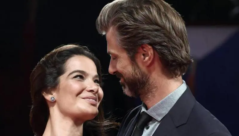 Kim Rossi Stuart è sposo in gran segreto con Ilaria Spada
