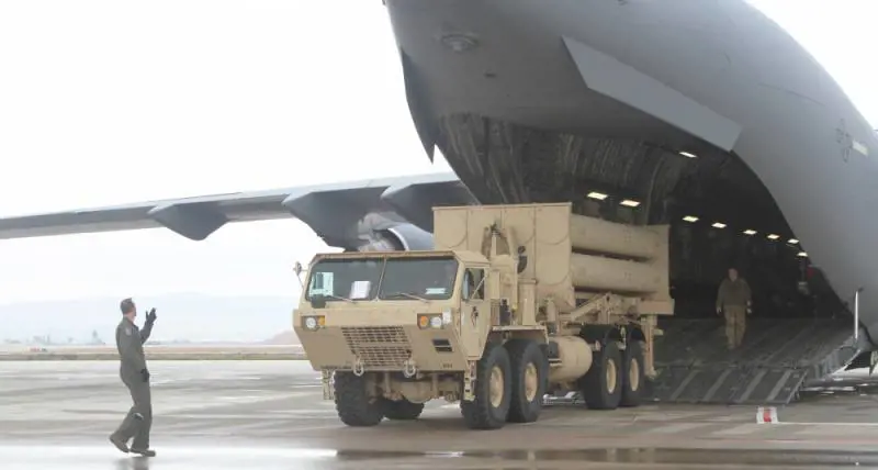 Gli Stati Uniti schierano batteria antimissile Thaad in Israele