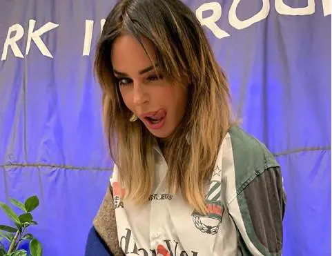 Nina Moric si scaglia contro Belen e l'accusa di averle portato via Corona