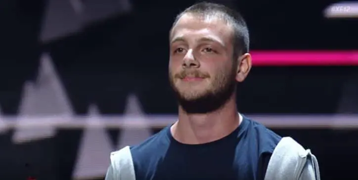 Anastasio spara a zero su Sfera Ebbasta