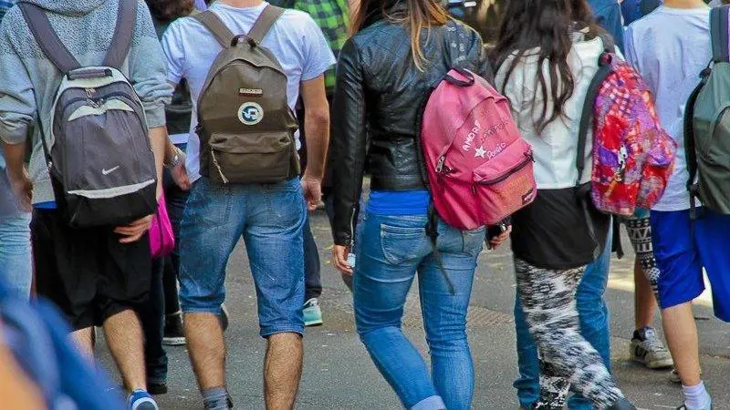 In gita ci vanno solo i più bravi, polemica a Massa Carrara