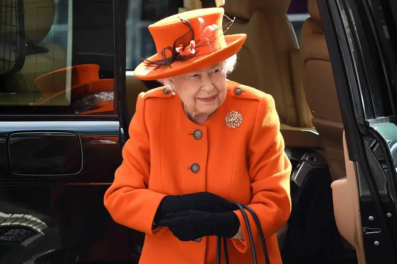 Ecco perché la Regina Elisabetta non tornò a Londra dopo la morte di Lady D