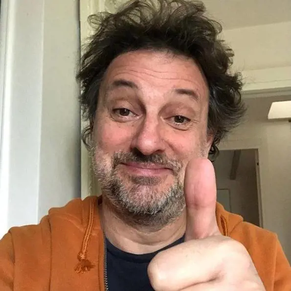 Leonardo Pieraccioni in love: lei è la "sosia" di Laura Torrisi