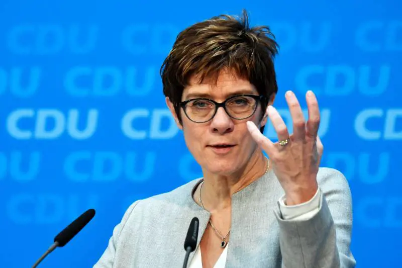 "La Lega ci preoccupa. Vigileremo sull'Italia"