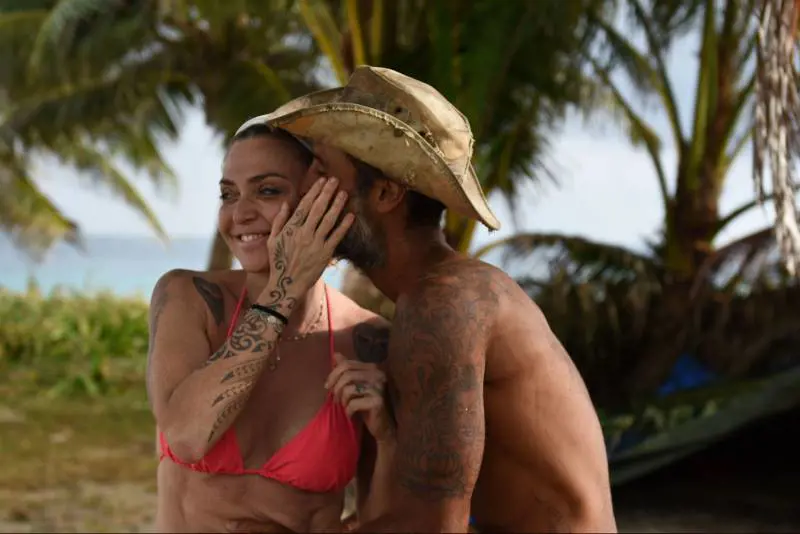 Paola Barale stupisce: "Io e Raz Degan non ci sentiamo più"