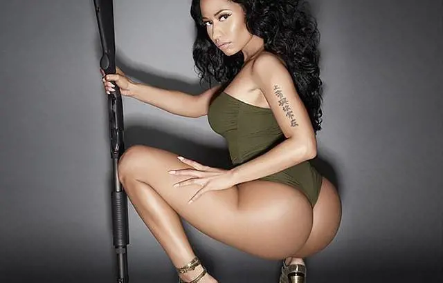 Nicki Minaj si è rifatta il sedere con il brazilian butt lift?