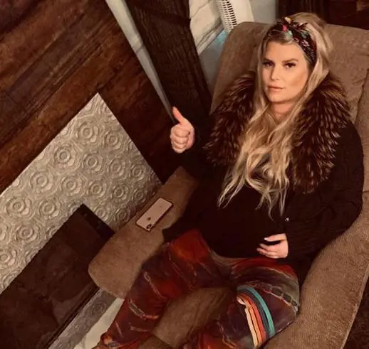 Jessica Simpson mamma per la terza volta: è nata Birdie Mae