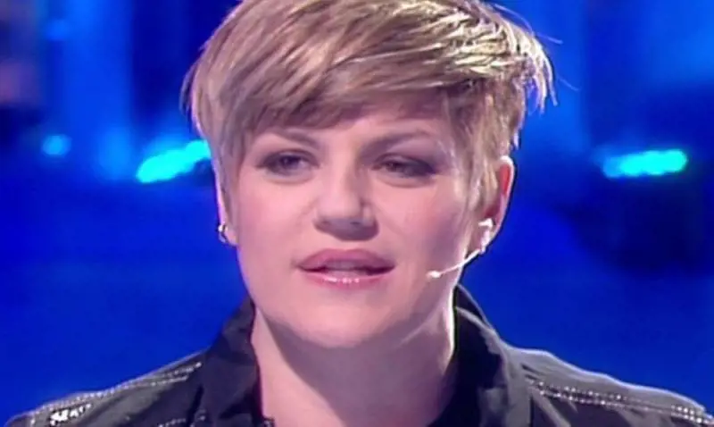 Manuela Villa: "Anoressica perché il mondo della tv non accettava il mio corpo"