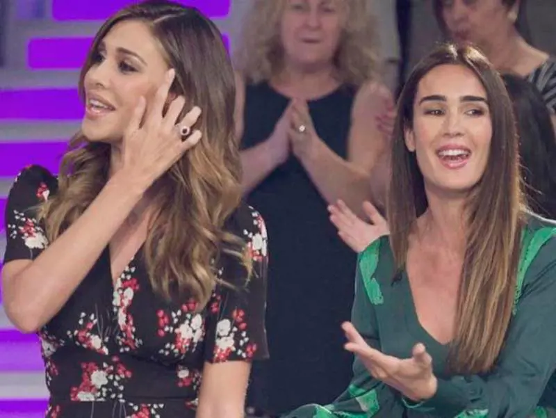 Belen Rodriguez su Corona: "Gli voglio bene, ma è irrecuperabile"