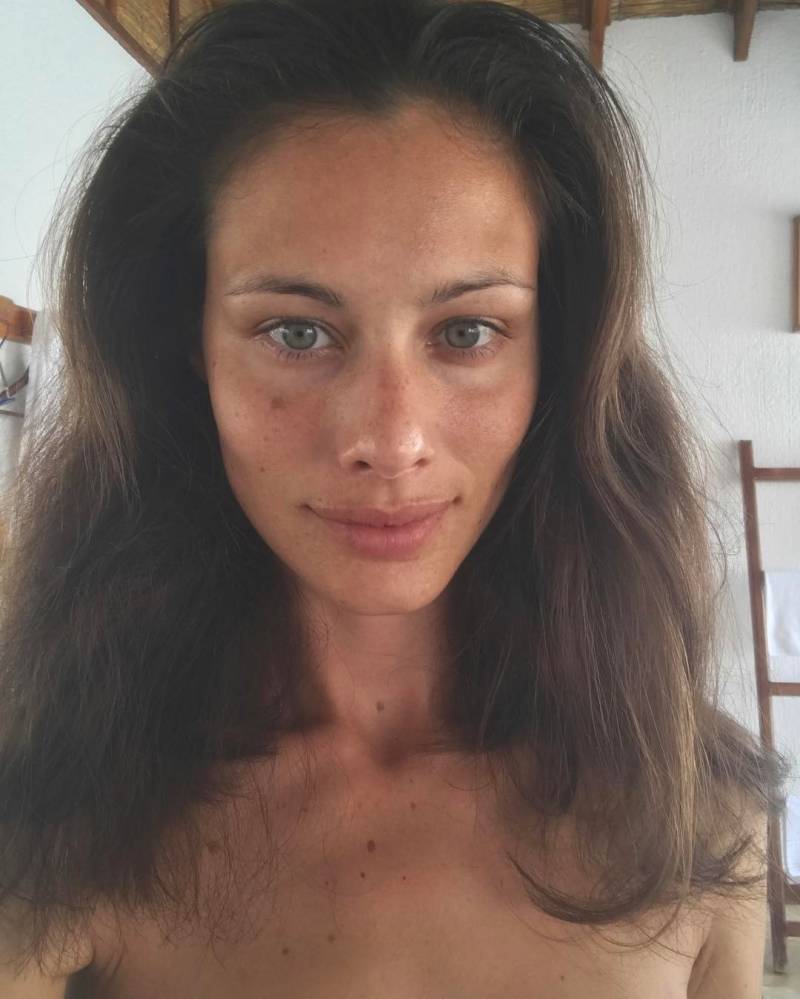Il selfie di Marica Pellegrinelli senza filtri